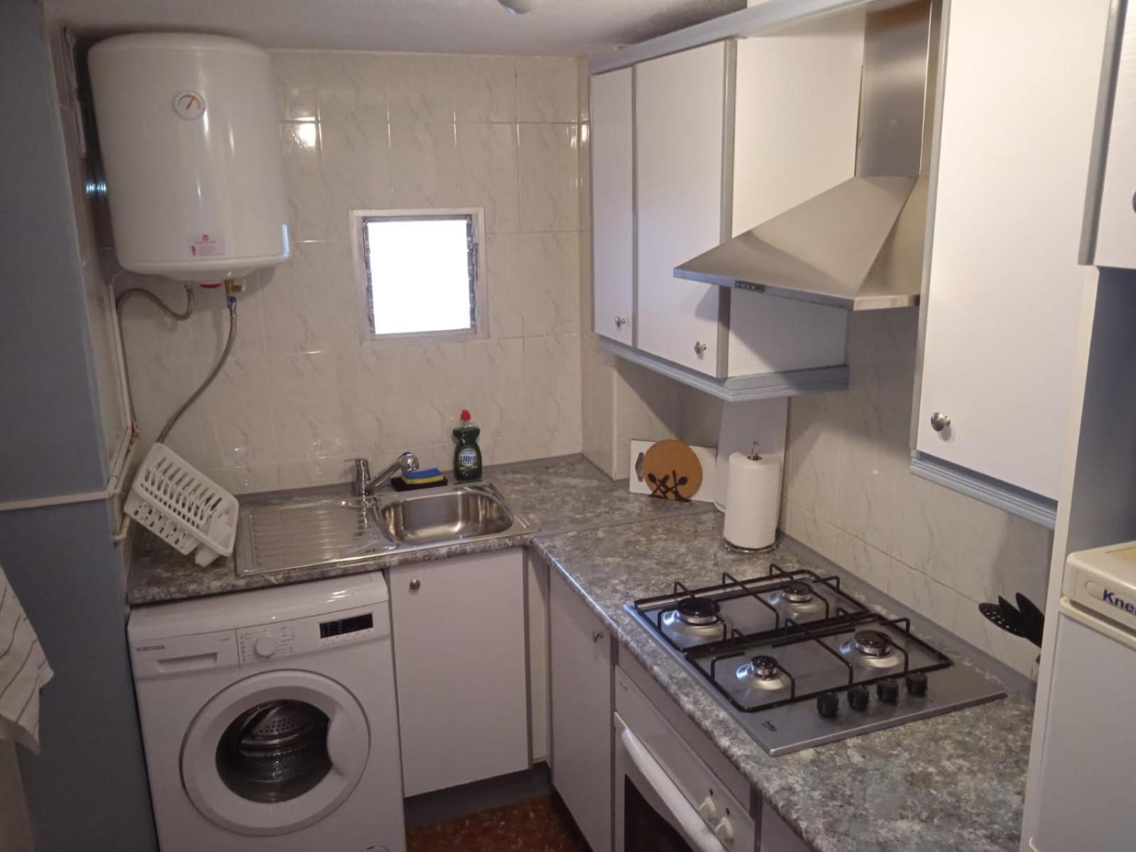 Edificio Gijon Newly Renovated Two-Bedroom Apartment Benidorm Zewnętrze zdjęcie